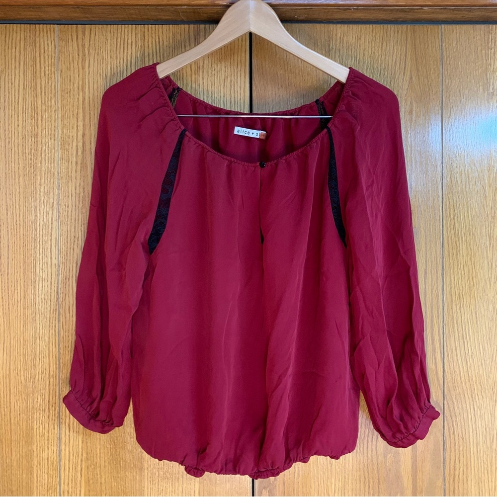 Alice And Olivia 100% Silk Red Burgundy Blouse With Lace Women's Size‎ Medium